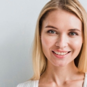 Ultherapy® per un viso più giovane e fresco Ultherapy® per un viso più giovane e fresco